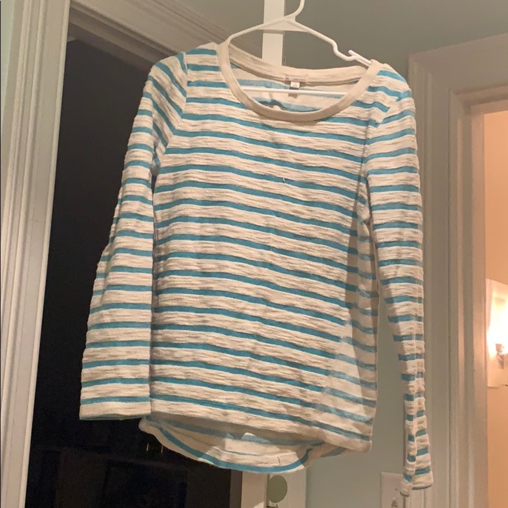 Blue/ white sweatshirt